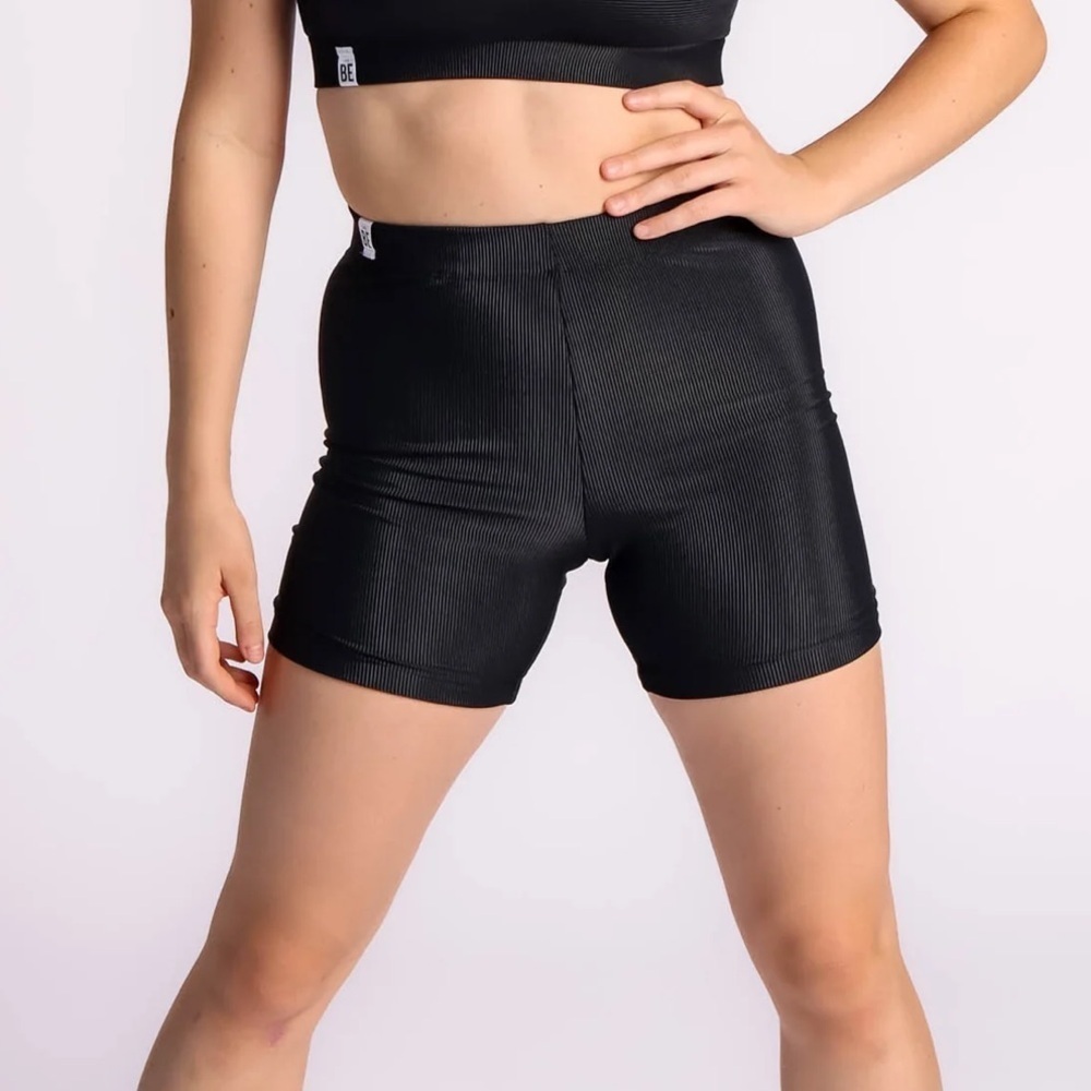 Simply Be Dancewear Women’s BErefined Midi Shorts XS Black